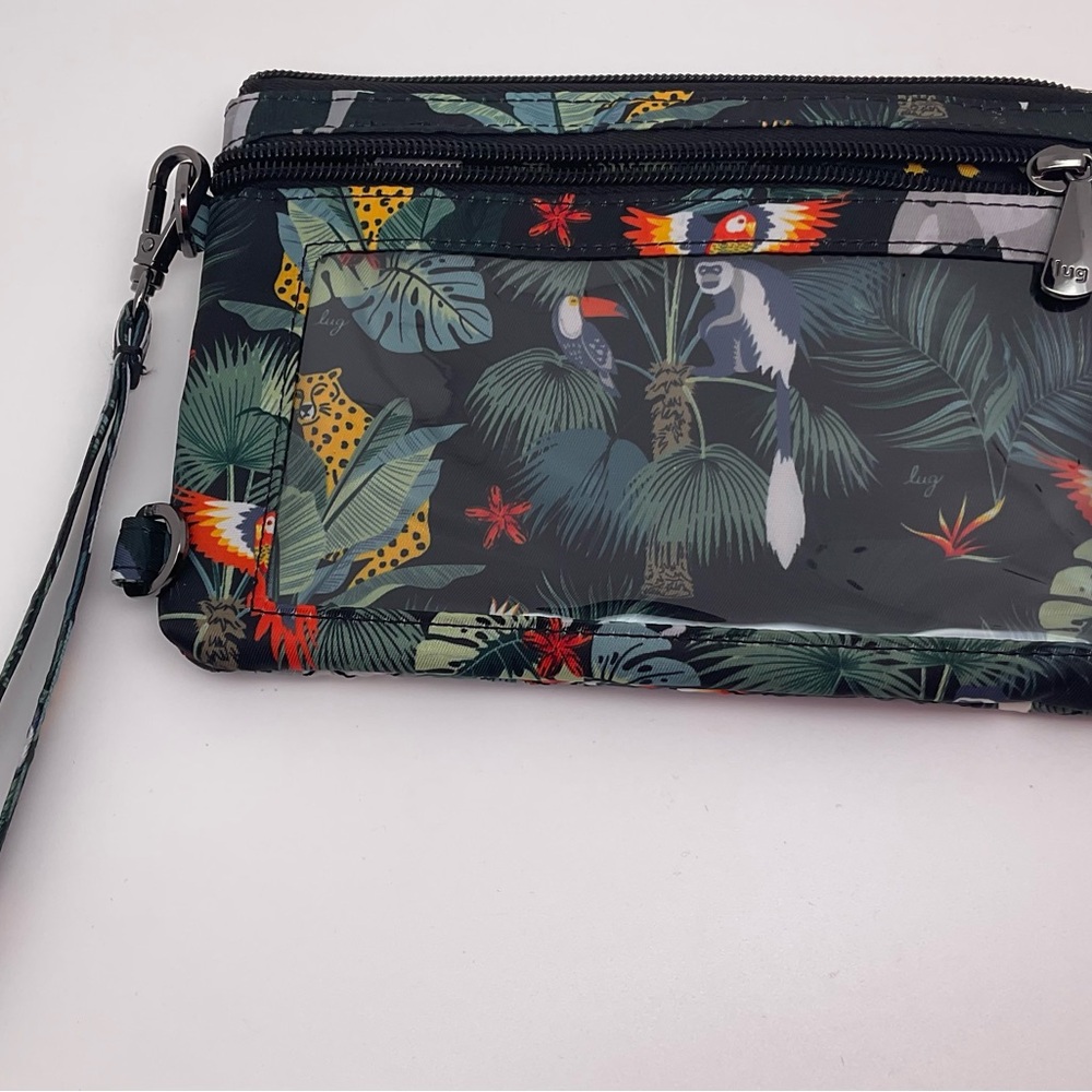 Lug Peekaboo Jungle Print Wristlet EUC